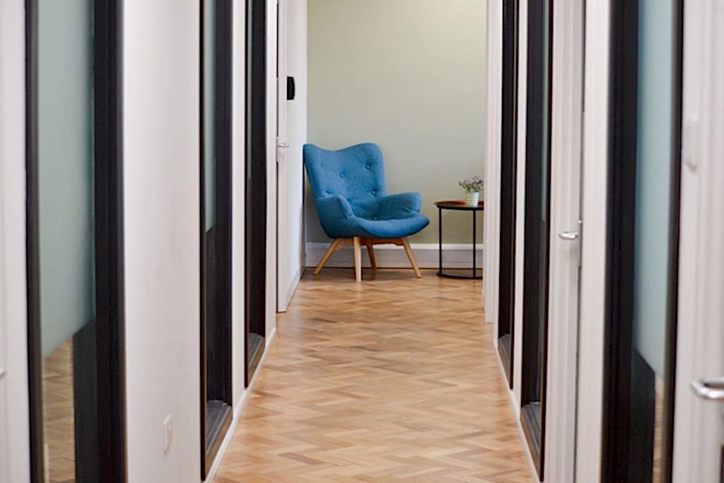 Bespoke home interior design featuring stylish décor, luxury furnishings, and contemporary design elements